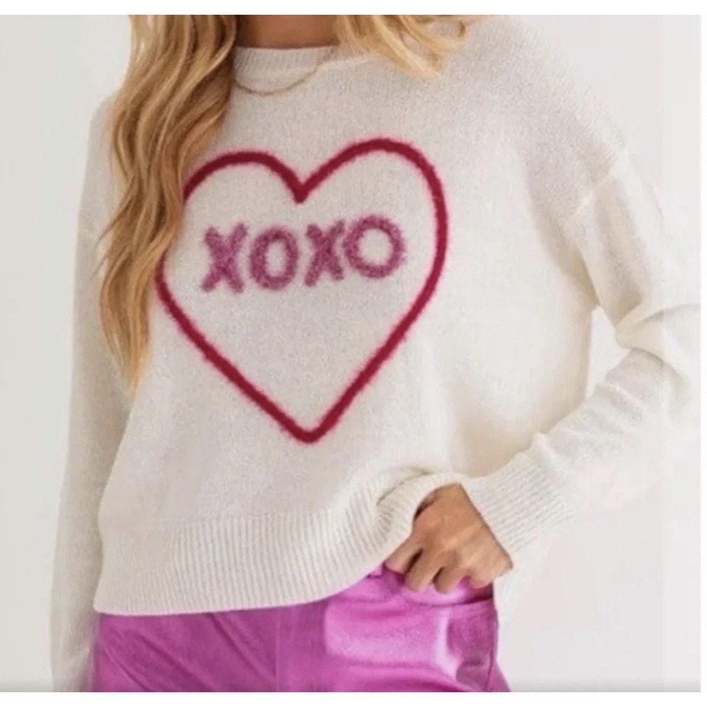 Le Lis Women Sweater XOXO Heart XS  Pullover Valentines